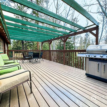Village Vibes Deck And Bbq Duck Creek Village Exterior foto